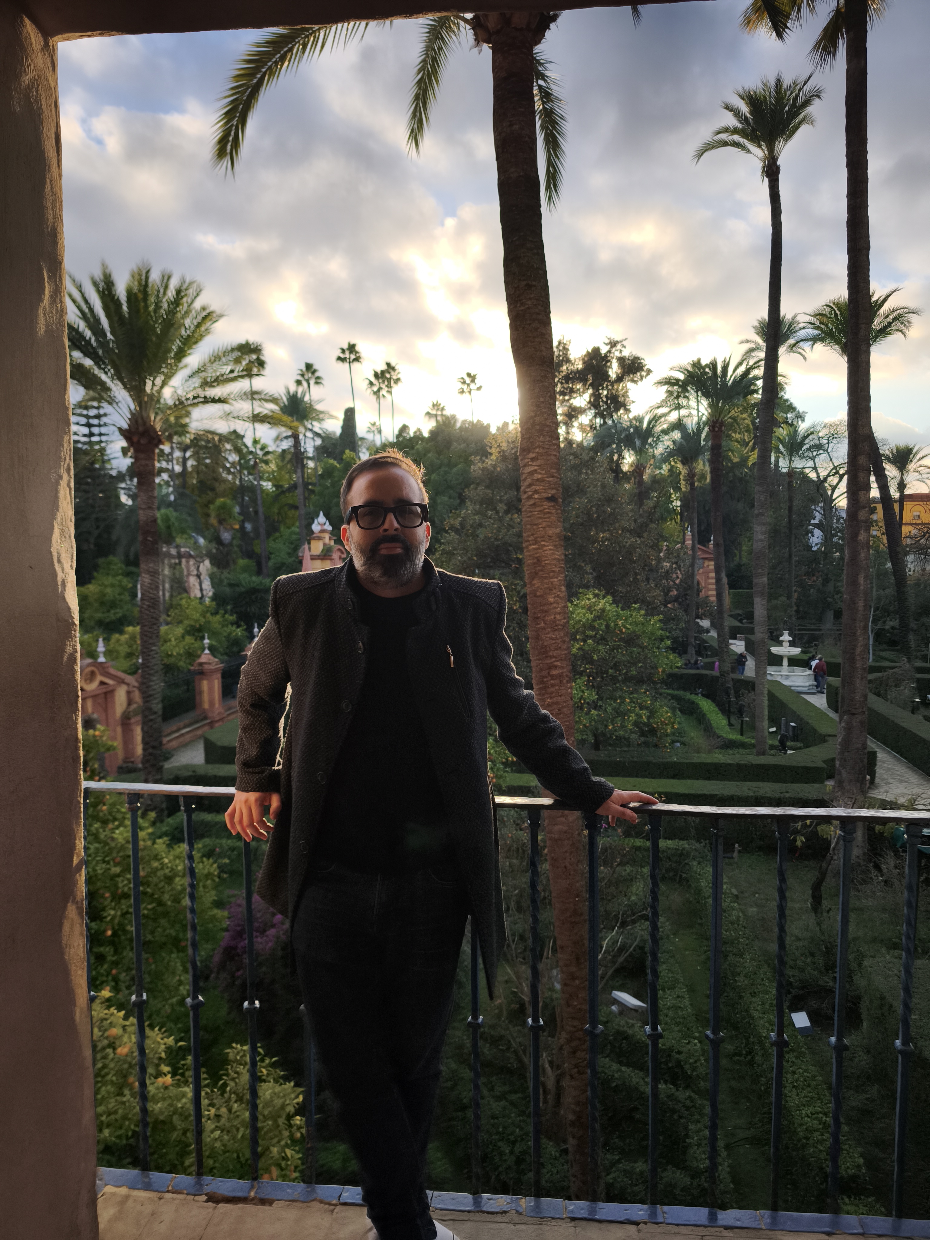 Carlos Facundo Cornejo recorriendo restaurantes